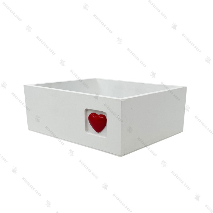 جعبه چوبی دکوری سفید با قلب سایز بزرگ