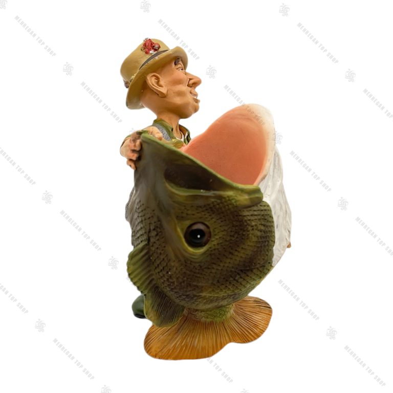 مجسمه جاقلمی مرد ماهی گیر